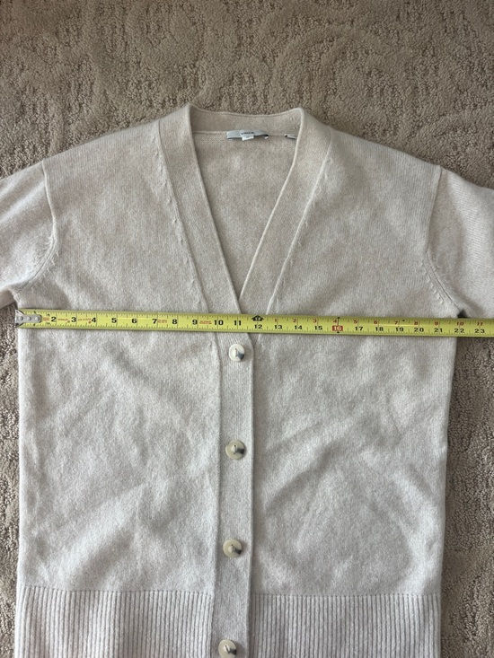 Vince V-neck cashmere blend cardigan Tan size Small - Picture 4 of 5